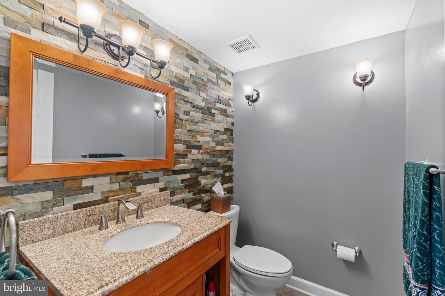 6021 Woodlake Ln Property Photo 15