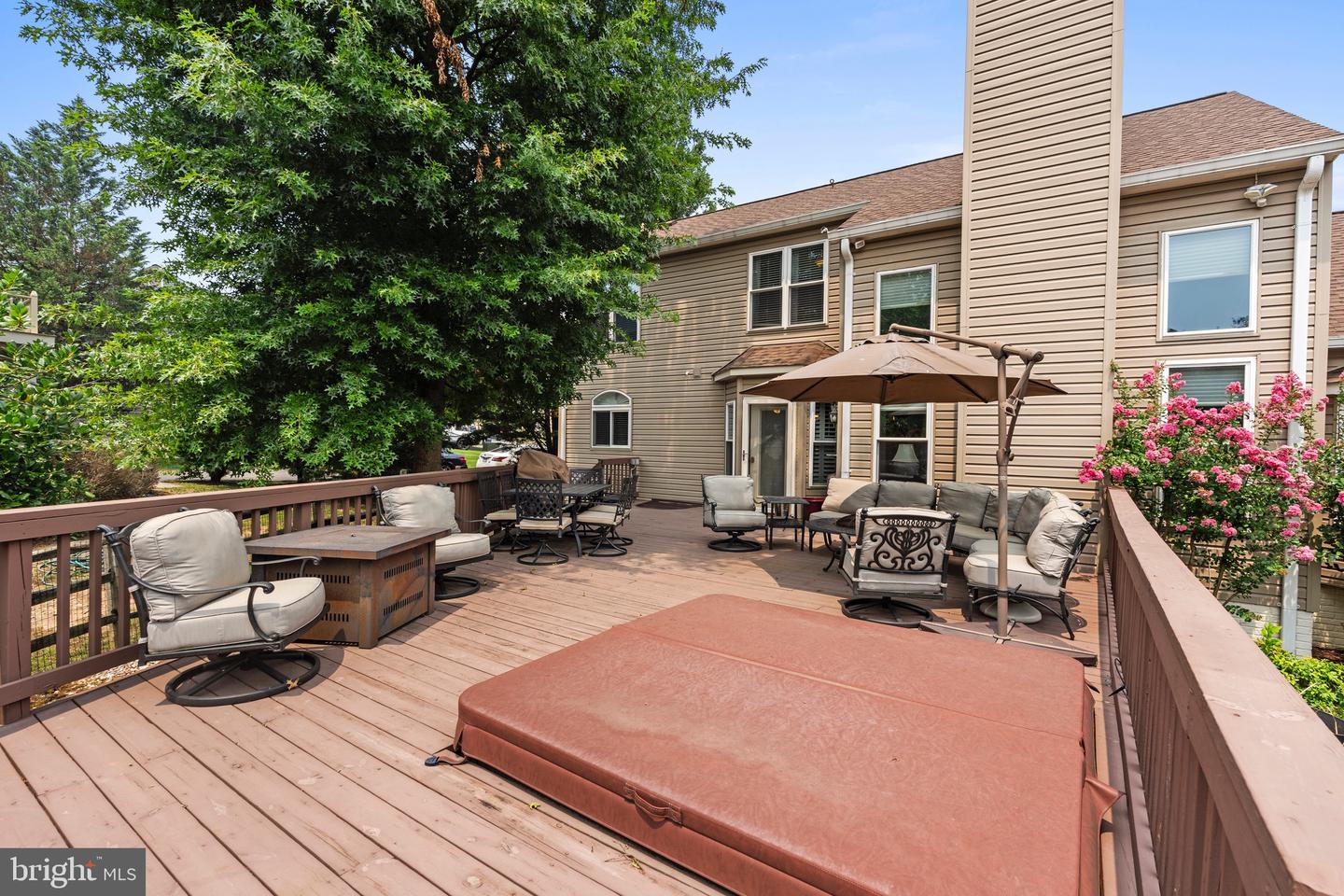 6021 Woodlake Ln Property Photo 45