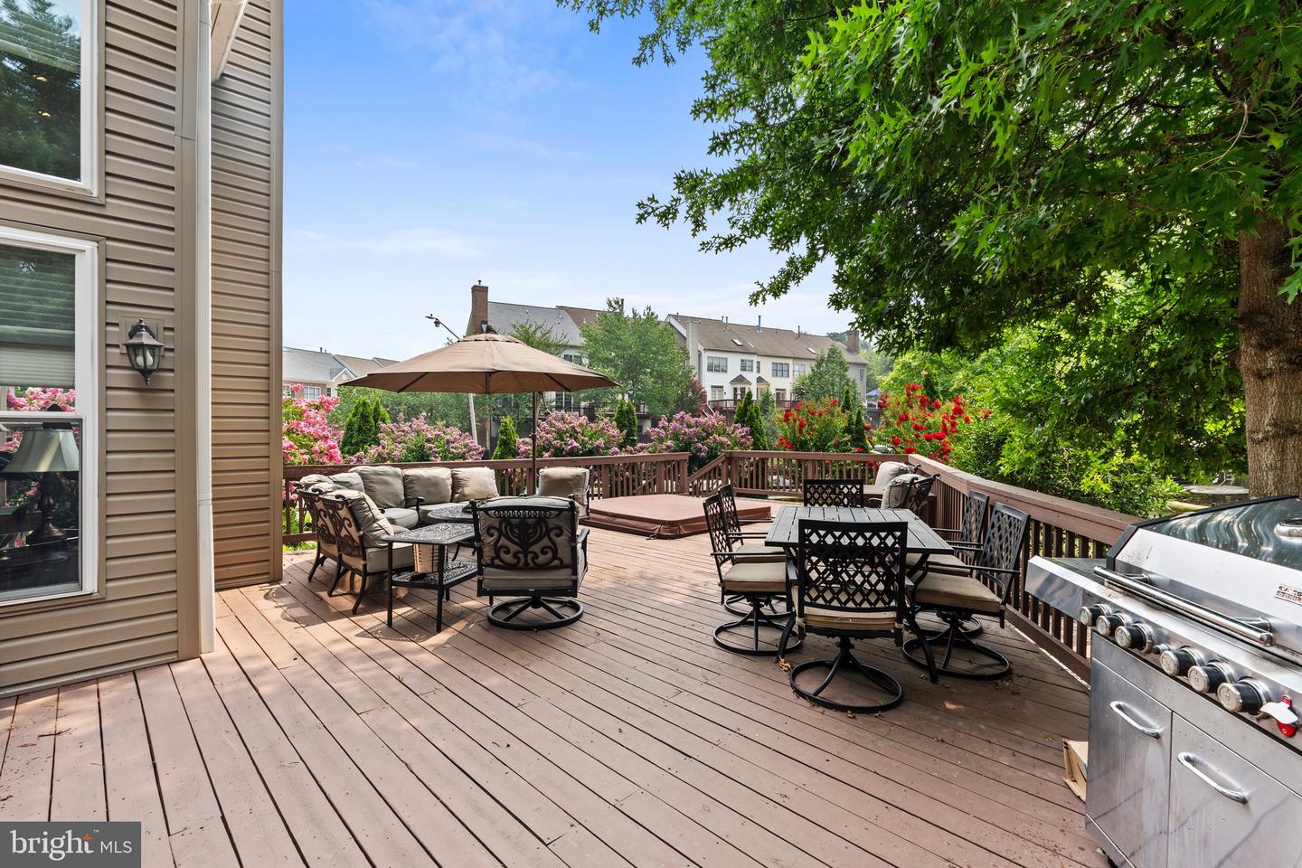 6021 Woodlake Ln Property Photo 46