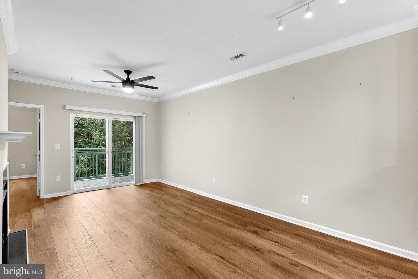 12000 Market St #329 Property Photo 7