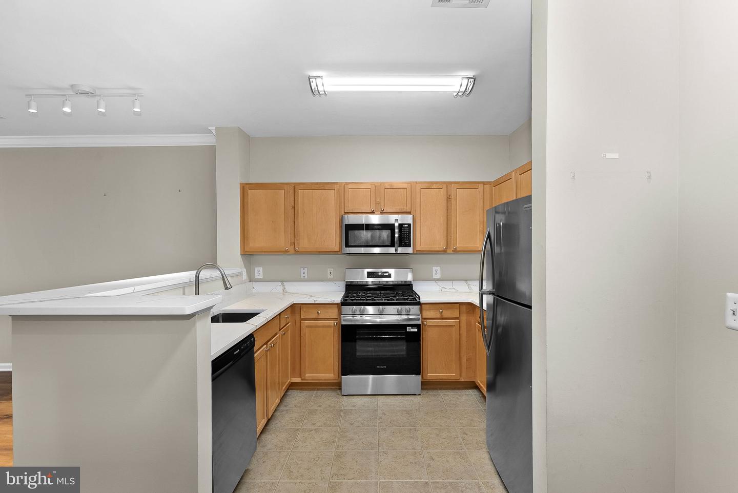 12000 Market St #329 Property Photo 16
