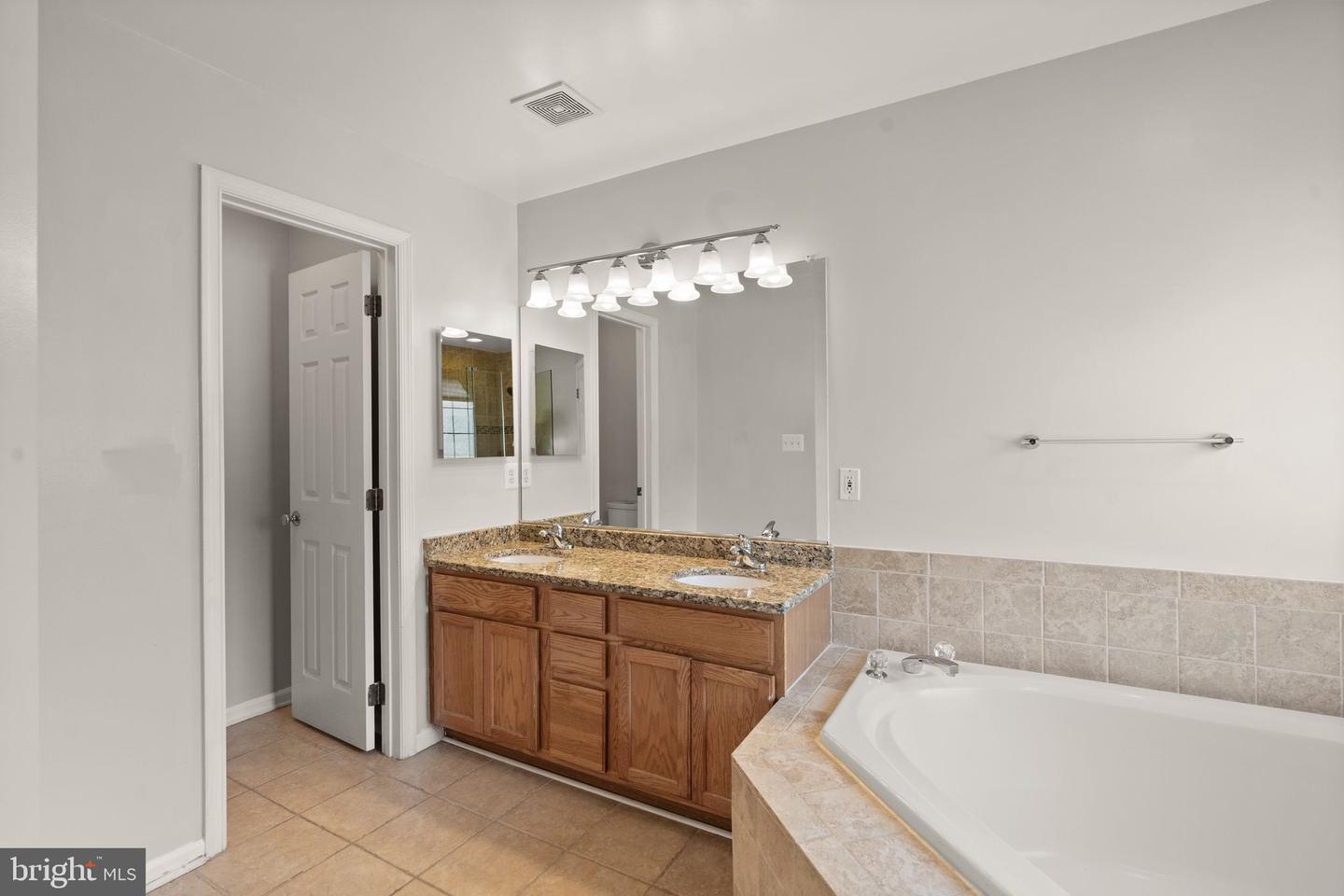 6712 Sullivan Way Property Photo 58