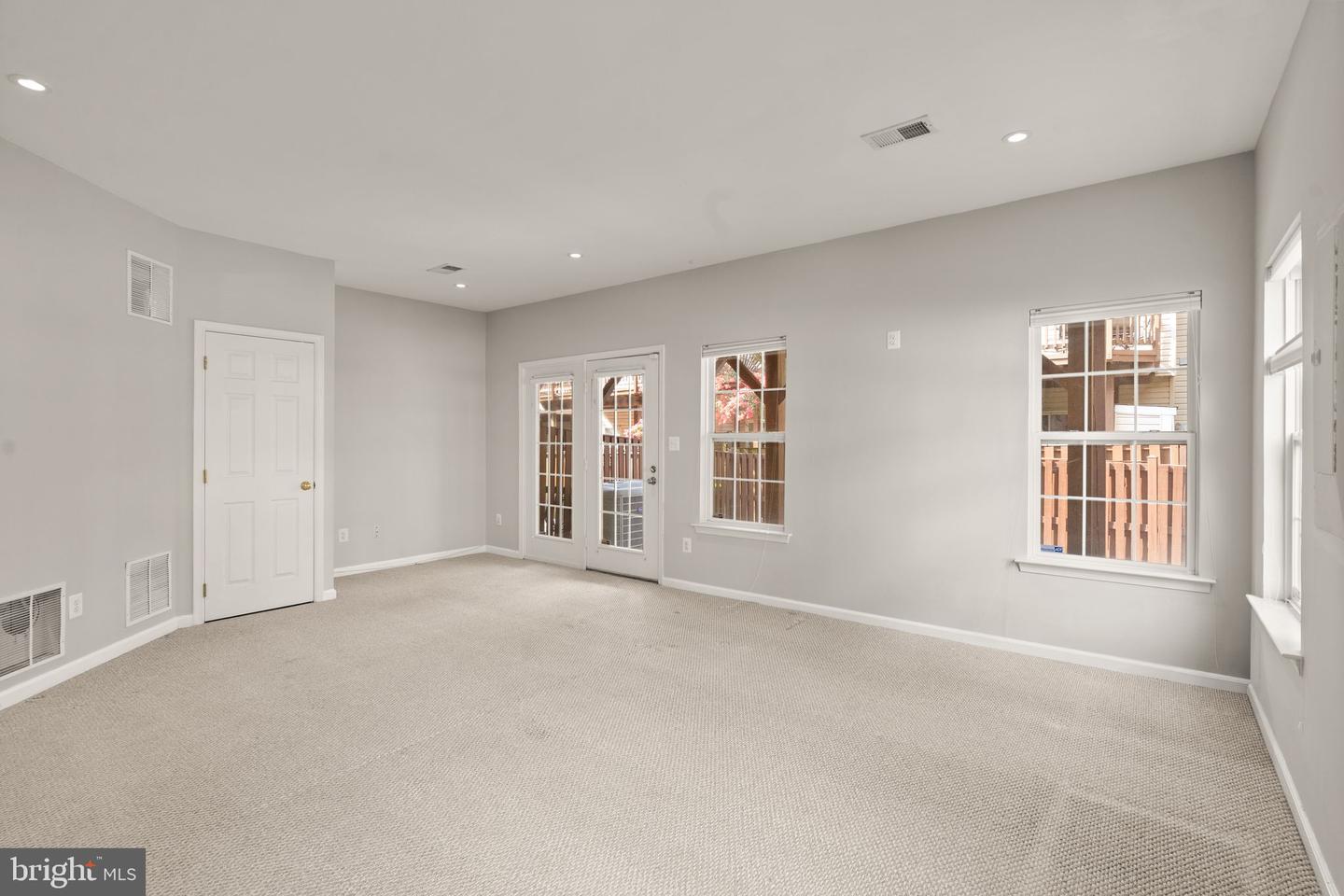 6712 Sullivan Way Property Photo 68