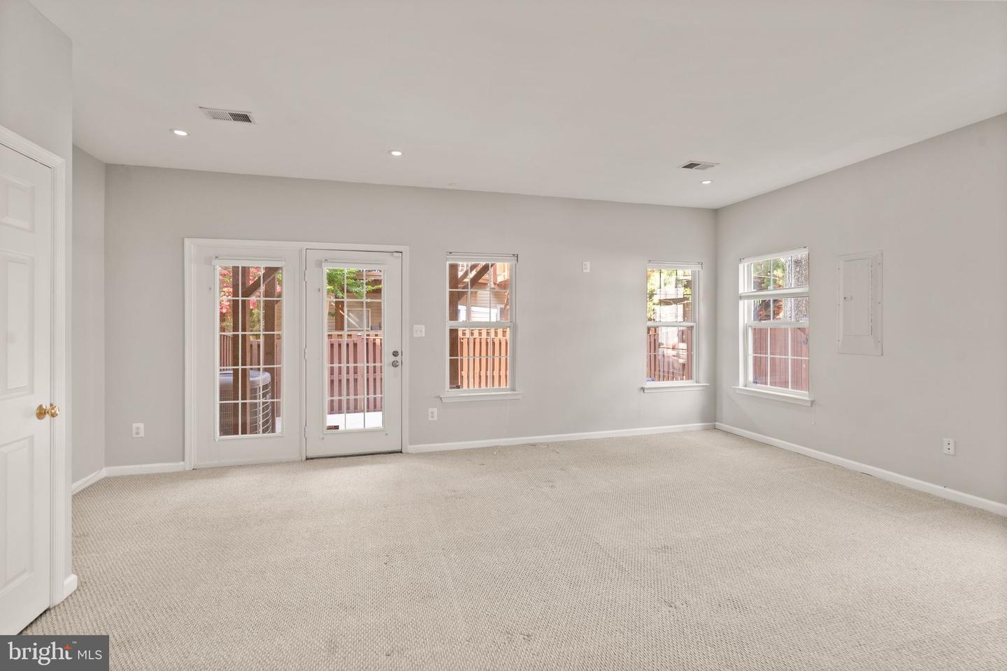 6712 Sullivan Way Property Photo 73