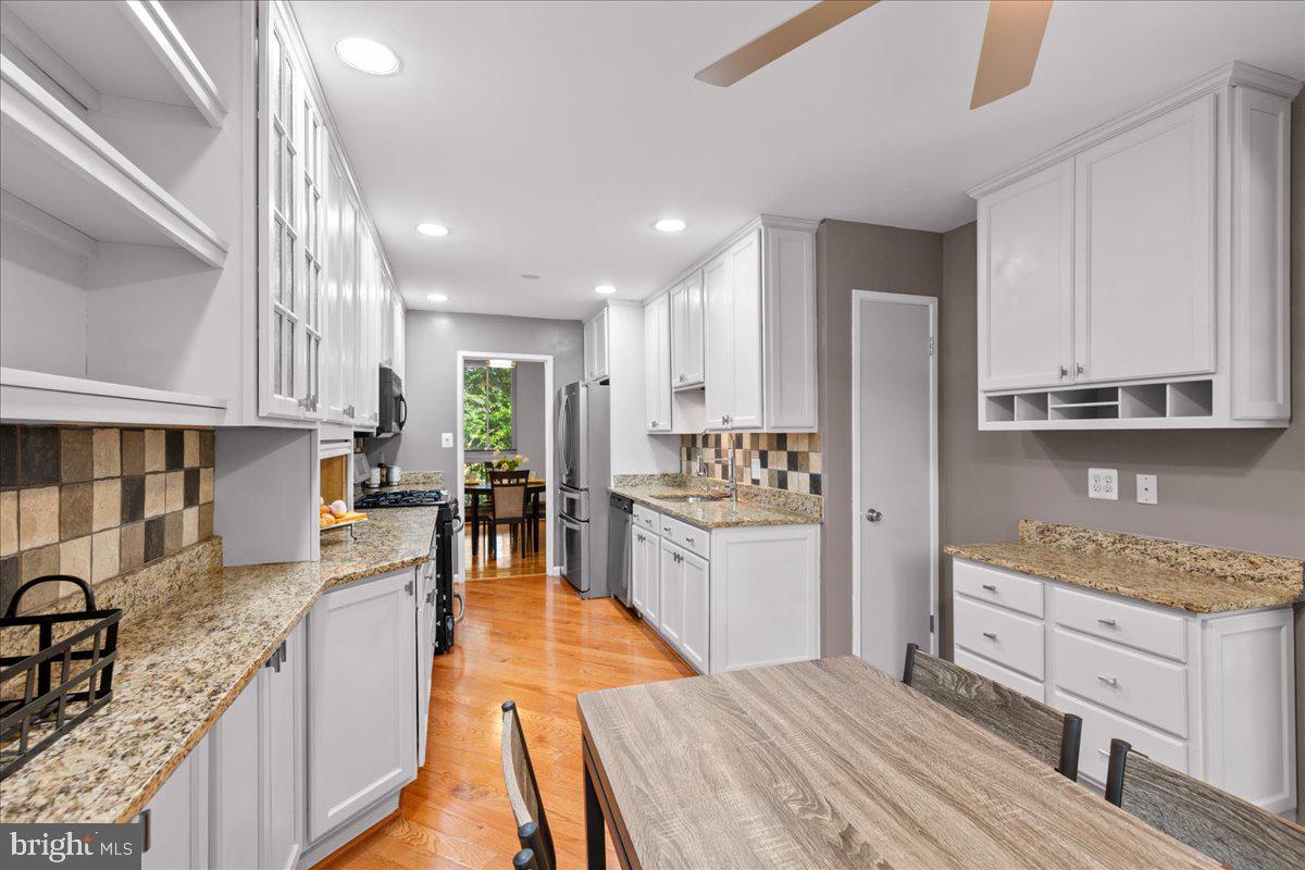 4932 Sauquoit Ln Property Photo 14