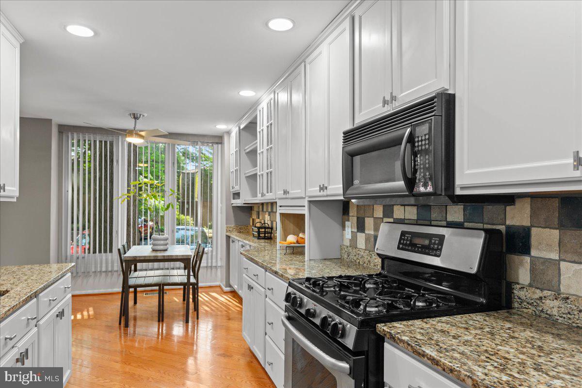 4932 Sauquoit Ln Property Photo 20