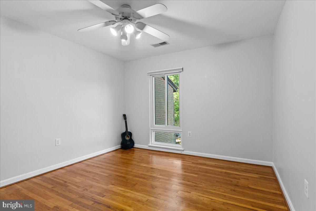 4932 Sauquoit Ln Property Photo 29
