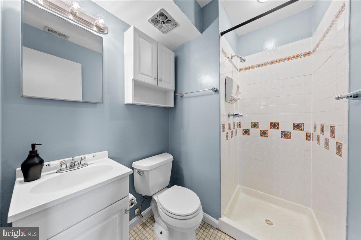 4932 Sauquoit Ln Property Photo 34