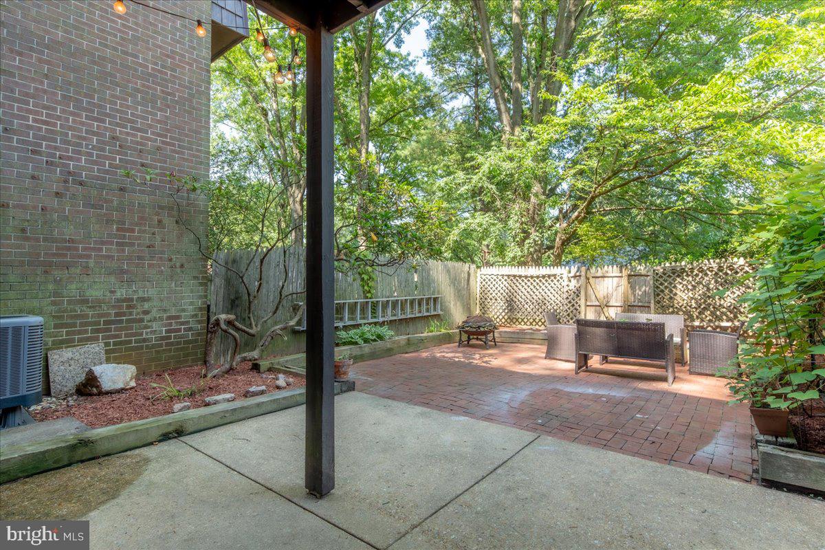 4932 Sauquoit Ln Property Photo 39
