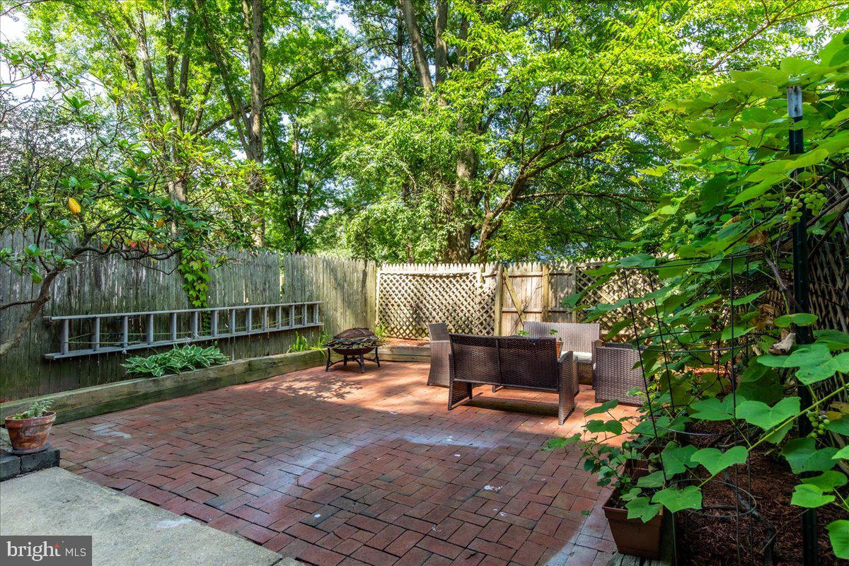 4932 Sauquoit Ln Property Photo 40