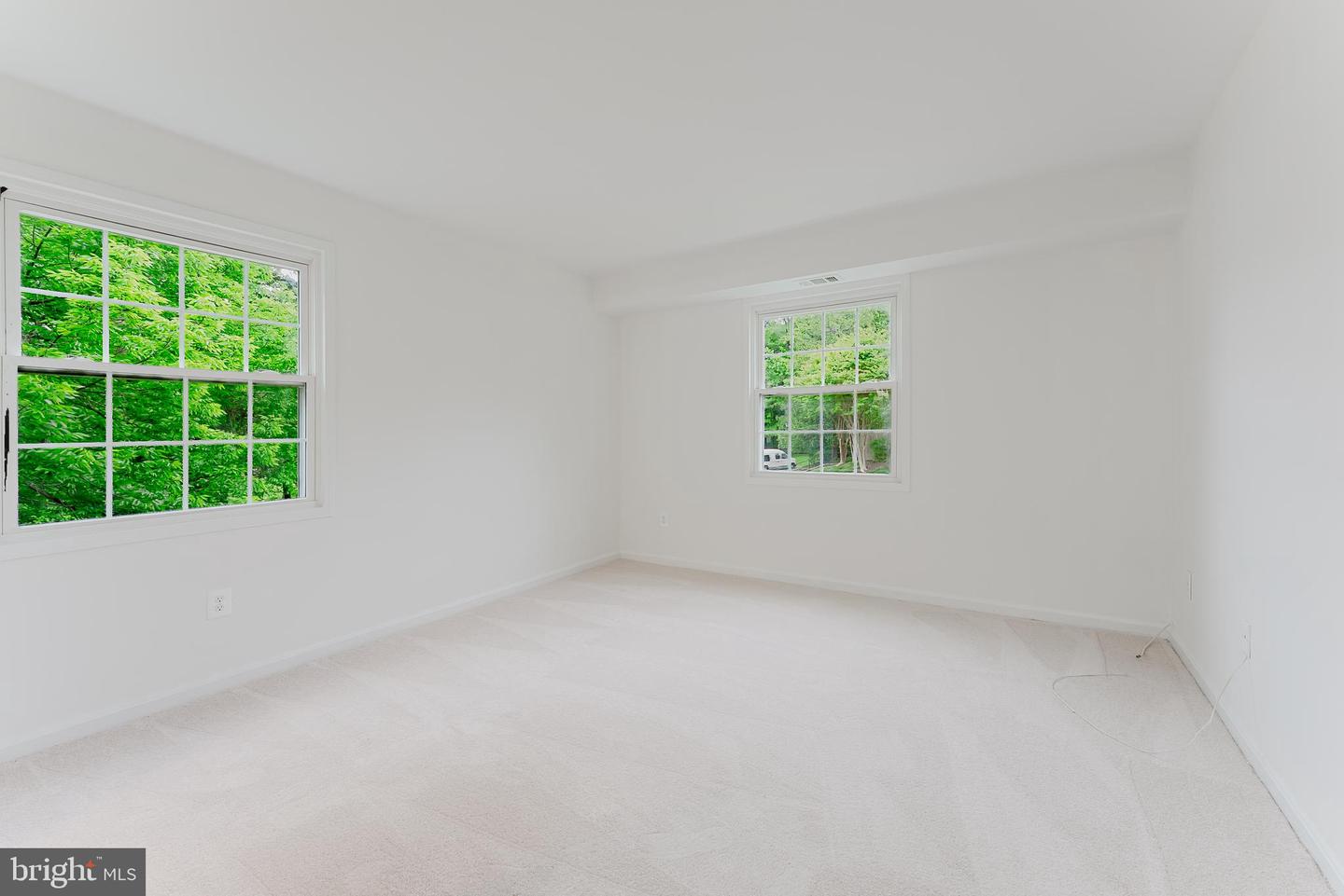 5800-b Torington Dr #833 Property Photo 27