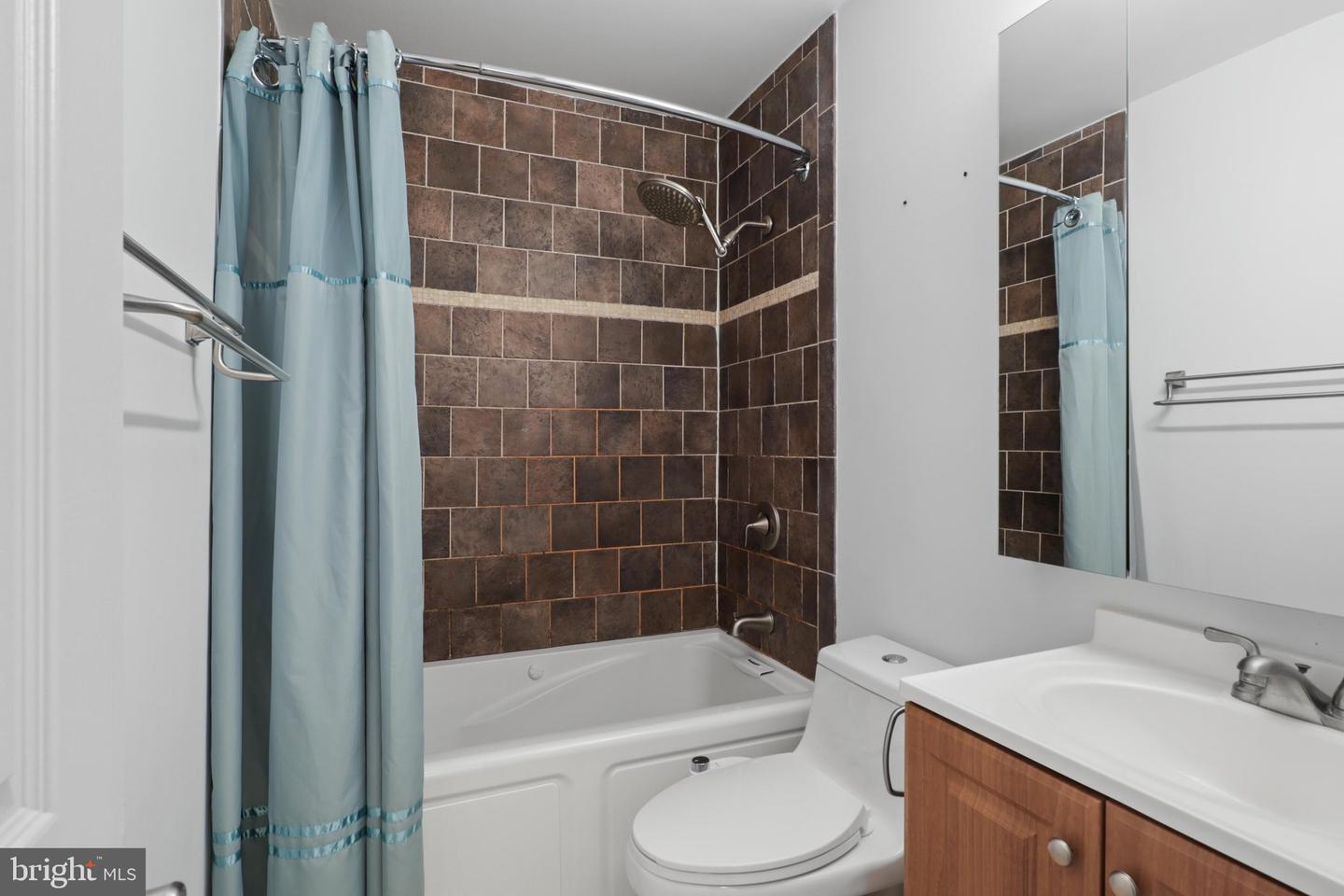1751 Westwind Way #38b Property Photo 20