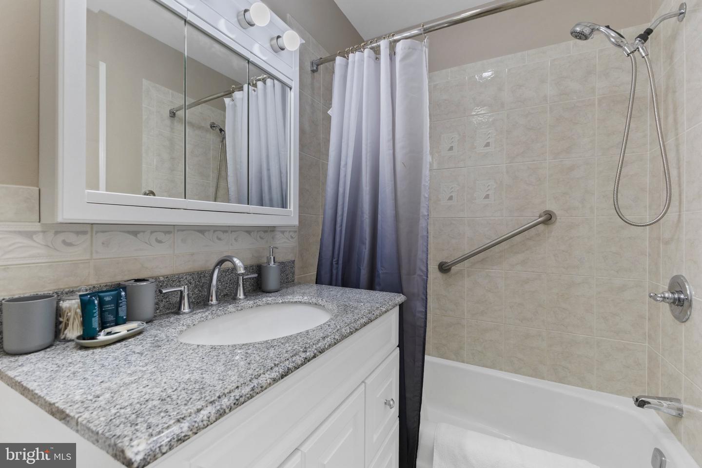 5267 Leestone Ct Property Photo 10