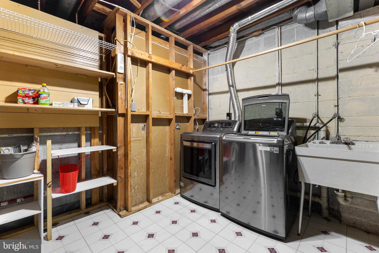 5267 Leestone Ct Property Photo 19
