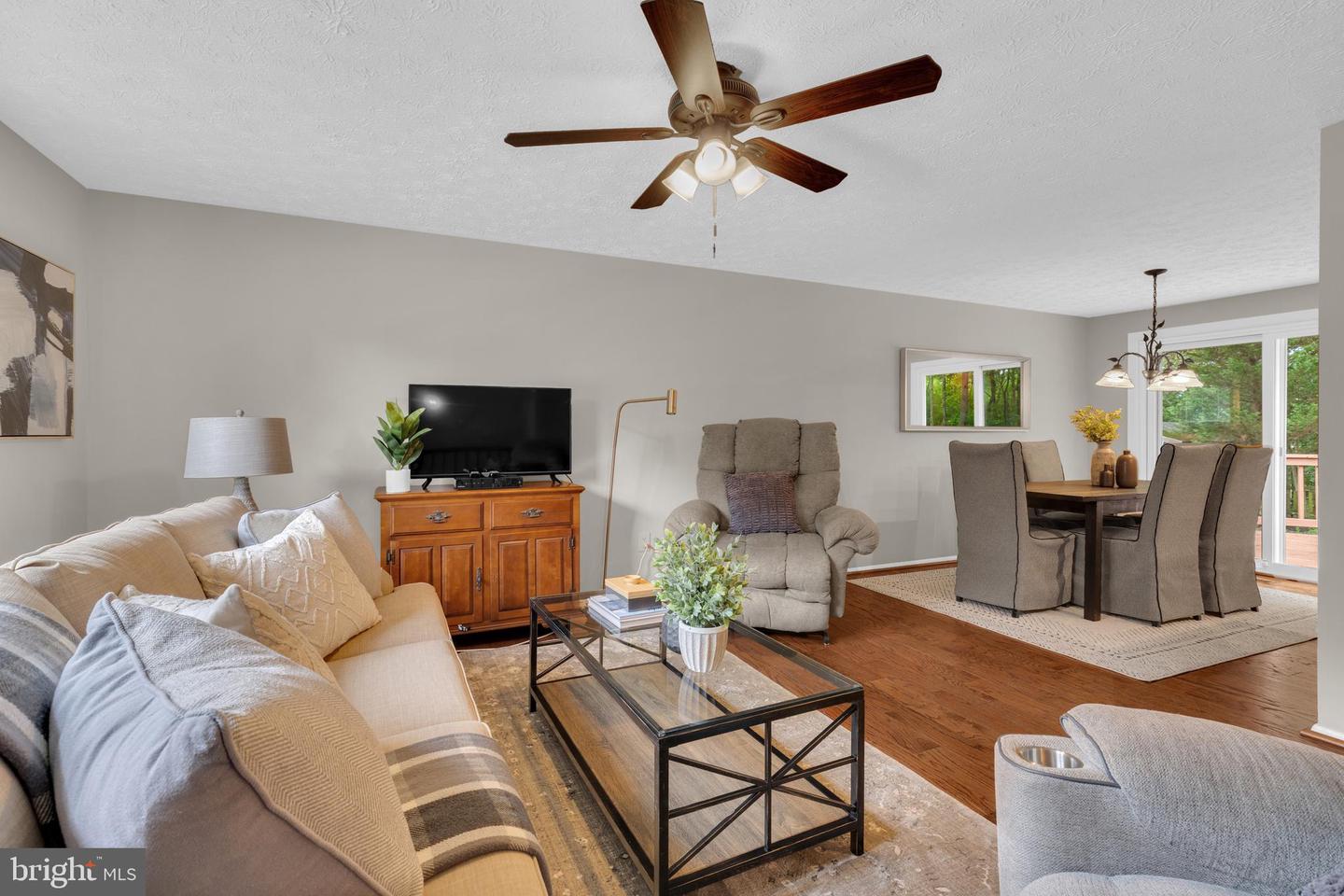 8417 Great Lake Ln Property Photo 14