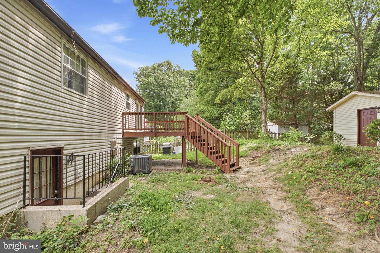 8417 Great Lake Ln Property Photo 32