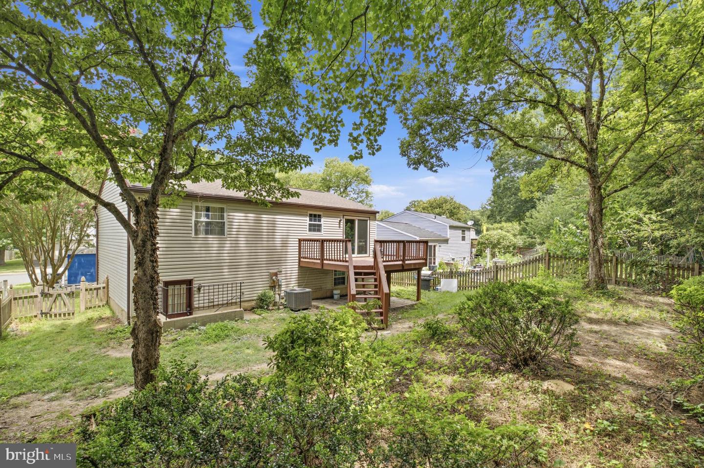 8417 Great Lake Ln Property Photo 34