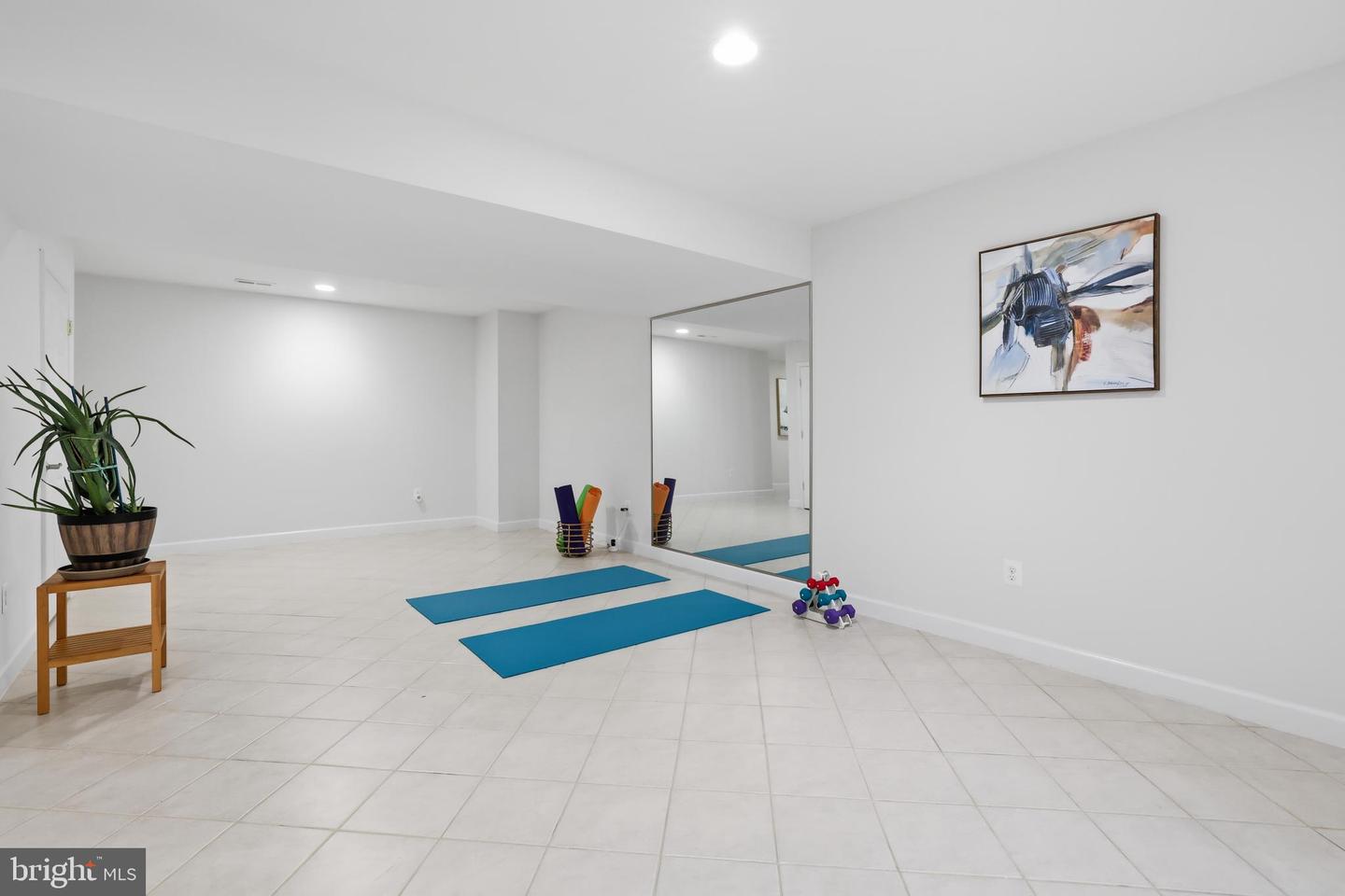 3009 Marshall St Property Photo 38