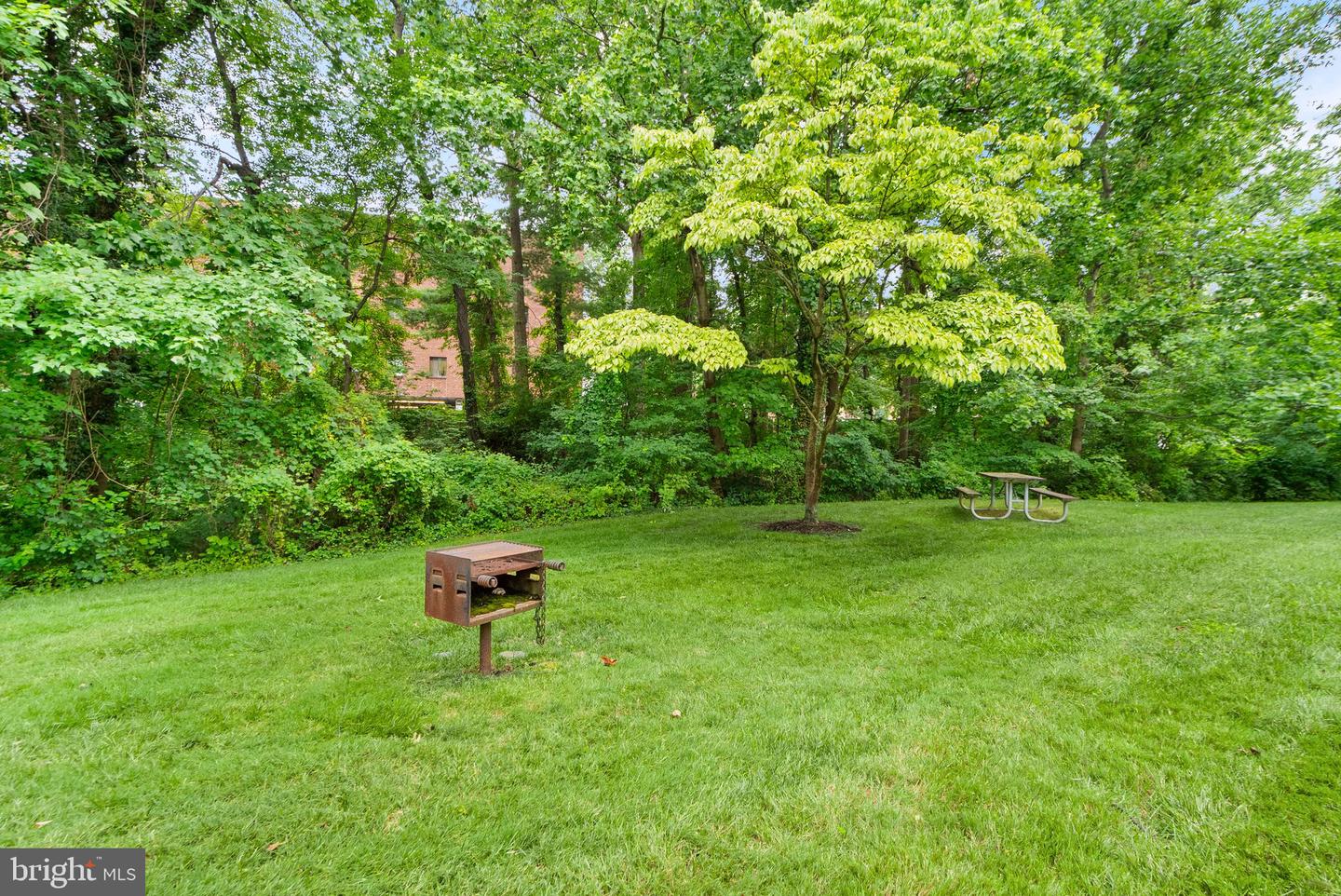 7256 Glen Hollow Ct #2 Property Photo 26