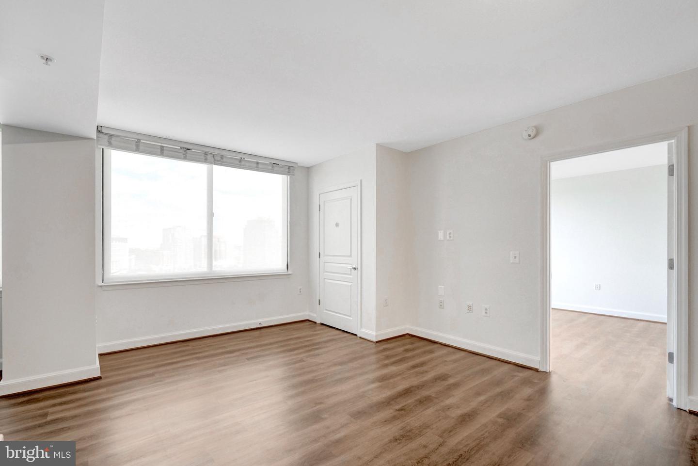 2451 Midtown Ave #1502 Property Photo 9