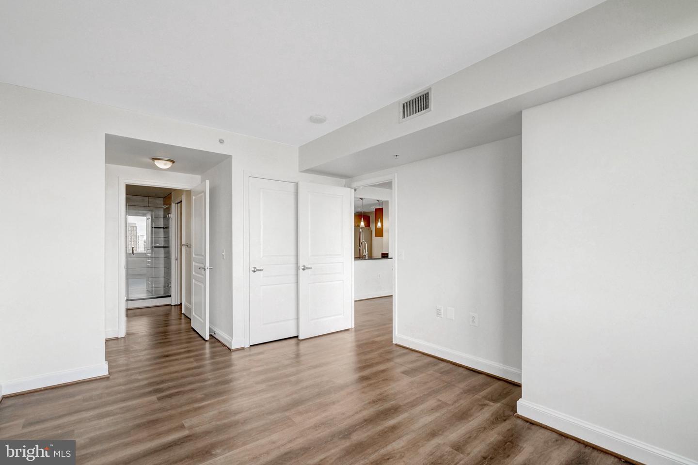 2451 Midtown Ave #1502 Property Photo 13