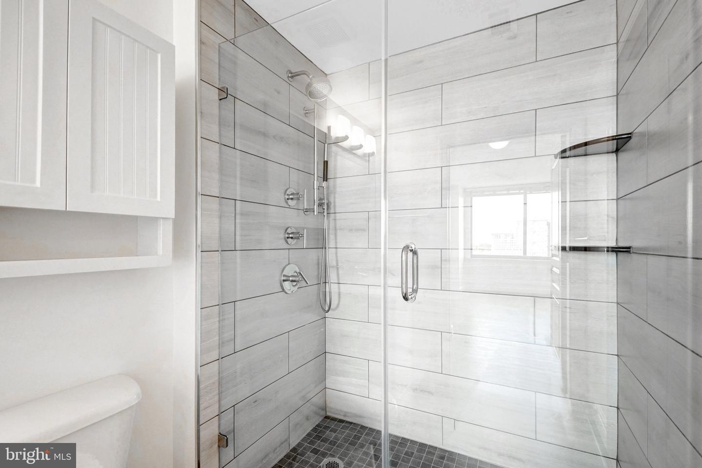 2451 Midtown Ave #1502 Property Photo 18