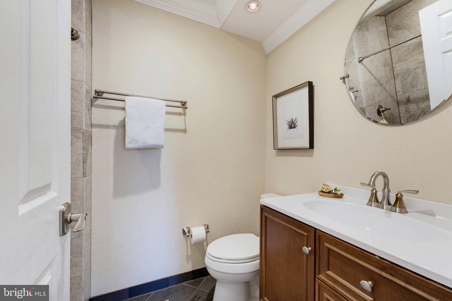 6342 Meriwether Ln Property Photo 25