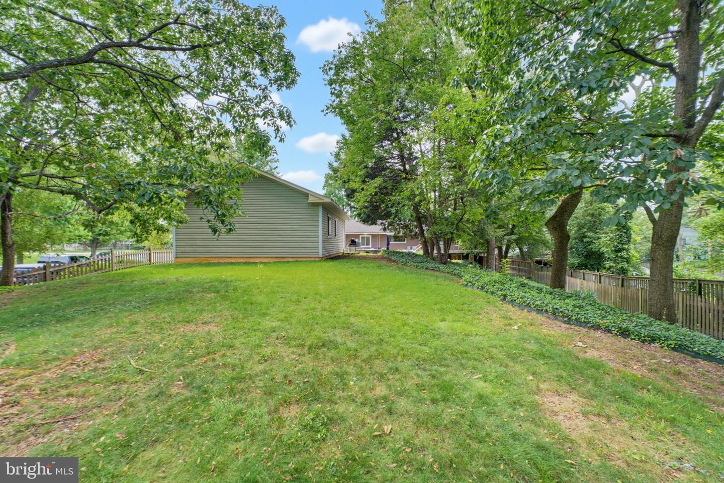 6342 Meriwether Ln Property Photo 44
