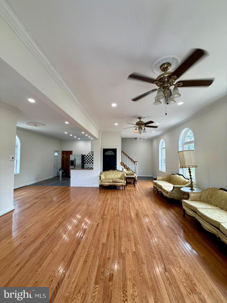 3001 Preston Ave Property Photo 5