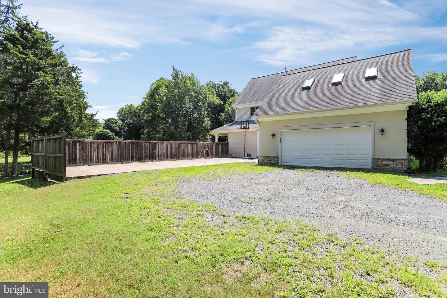 710 Parrish Farm Ln Property Photo 51