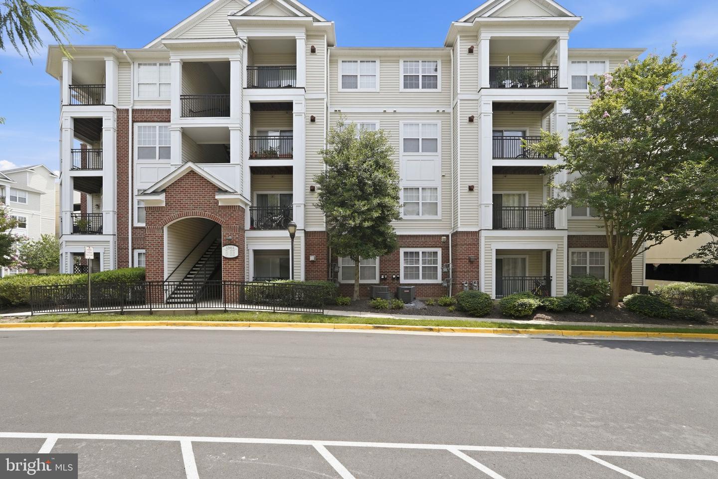 12933 Centre Park Cir #201 Property Photo 22