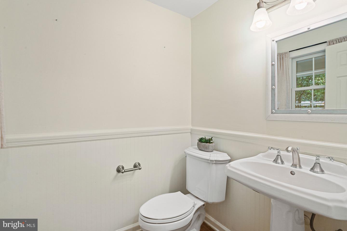 7821 Falstaff Rd Property Photo 36
