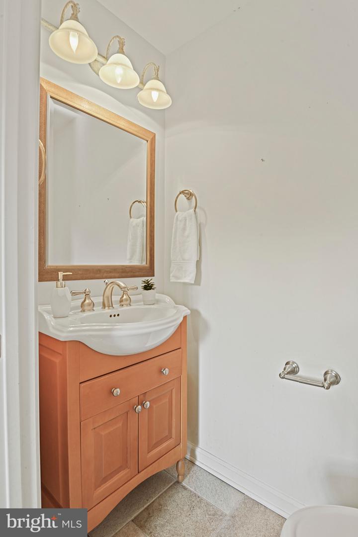 7821 Falstaff Rd Property Photo 44