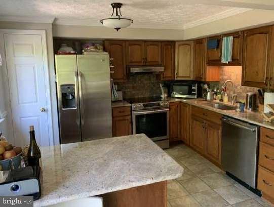 2124 Glenn Spring Ct Property Photo 7