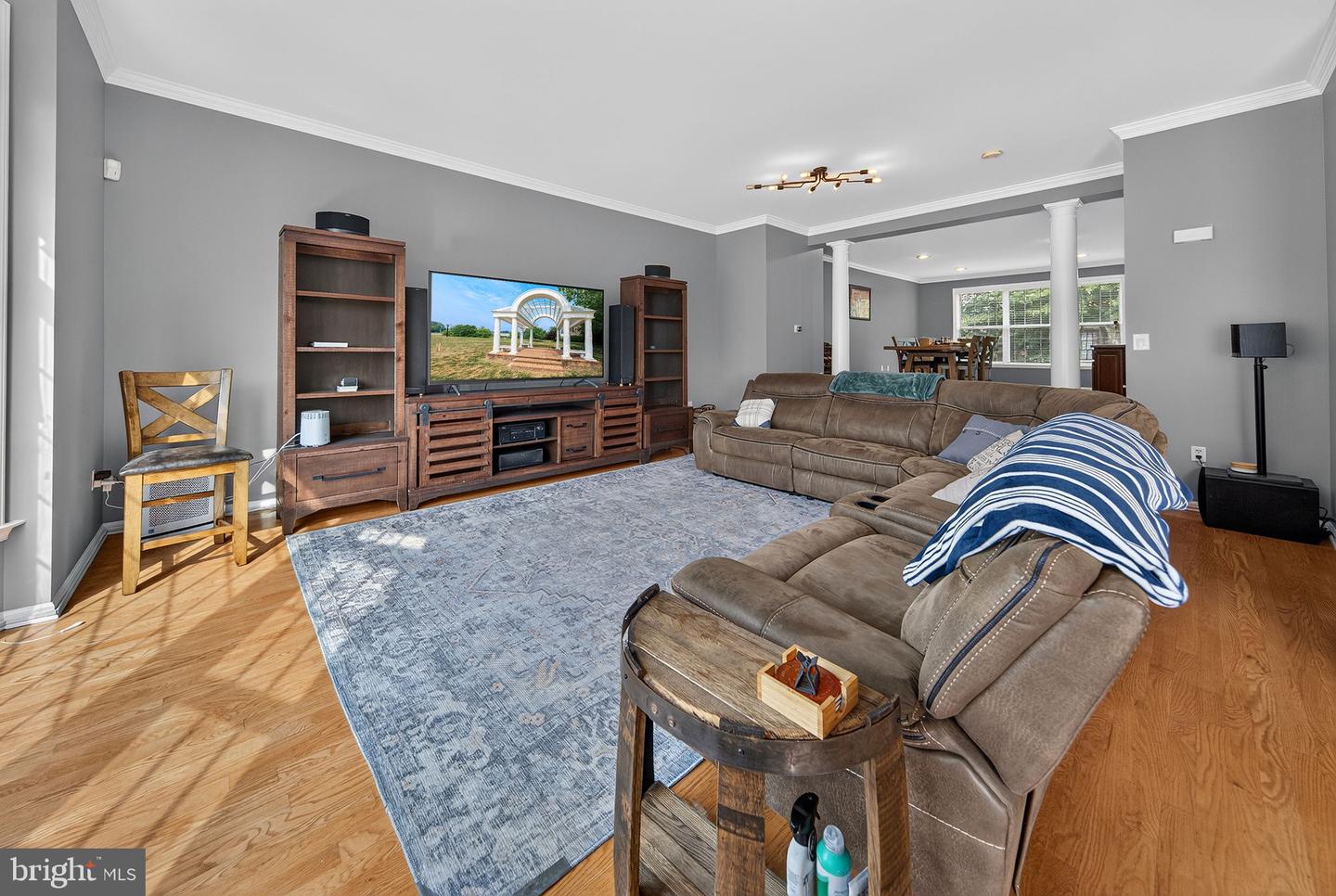 3398 Governor's Crest Ct Property Photo 6