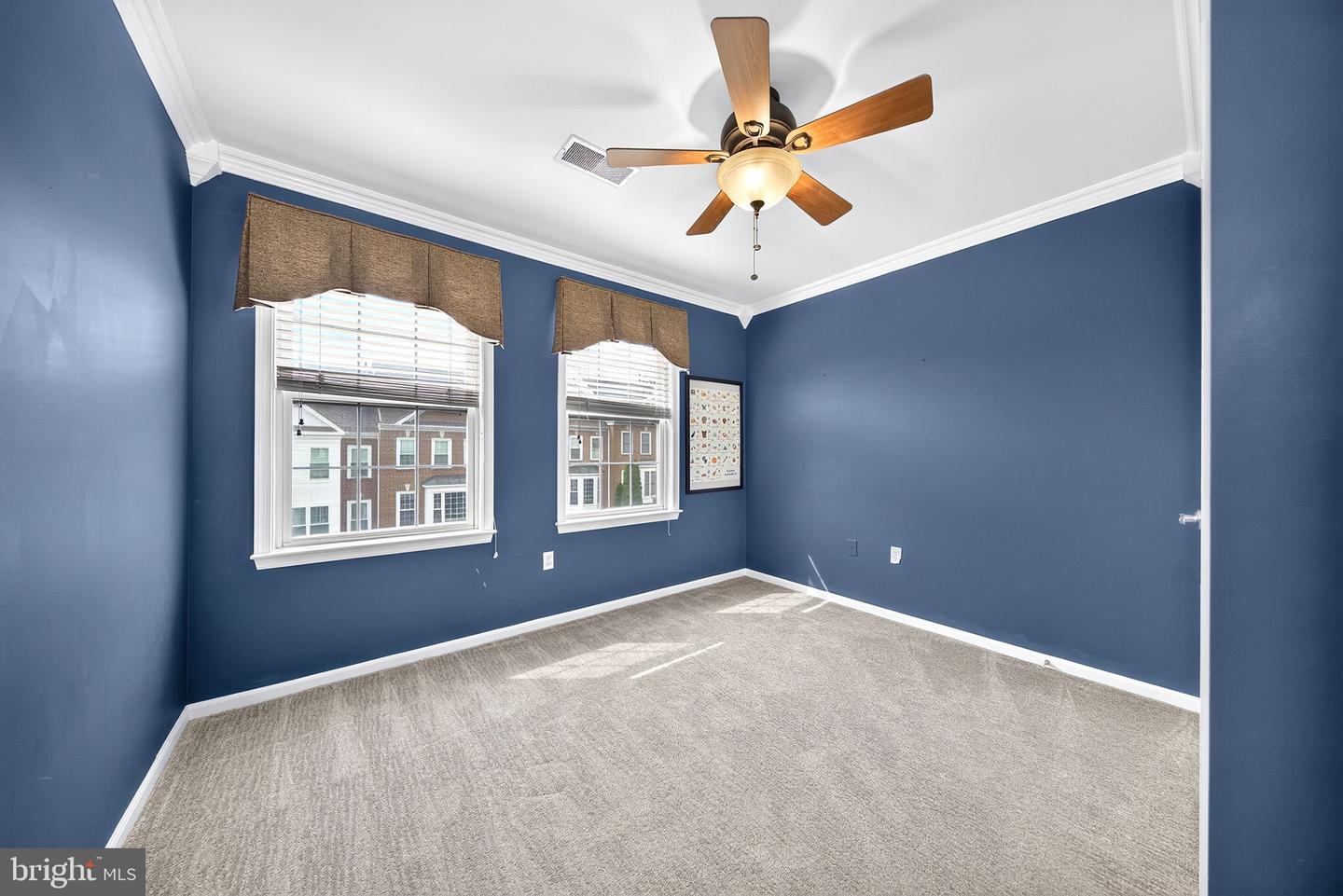 3398 Governor's Crest Ct Property Photo 28