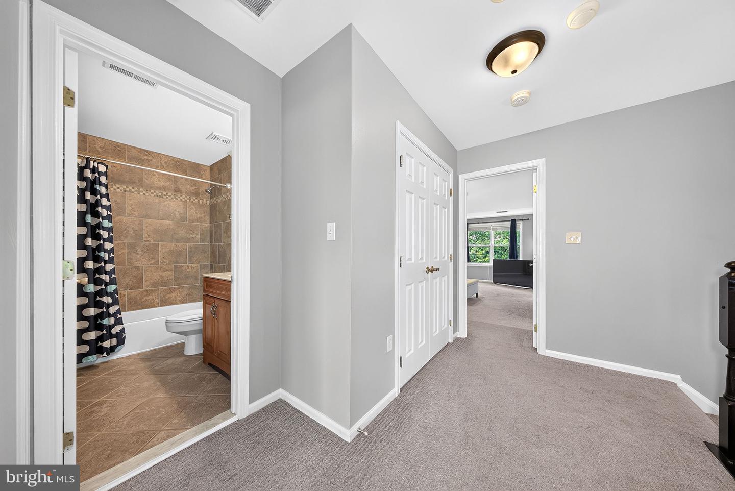 3398 Governor's Crest Ct Property Photo 31