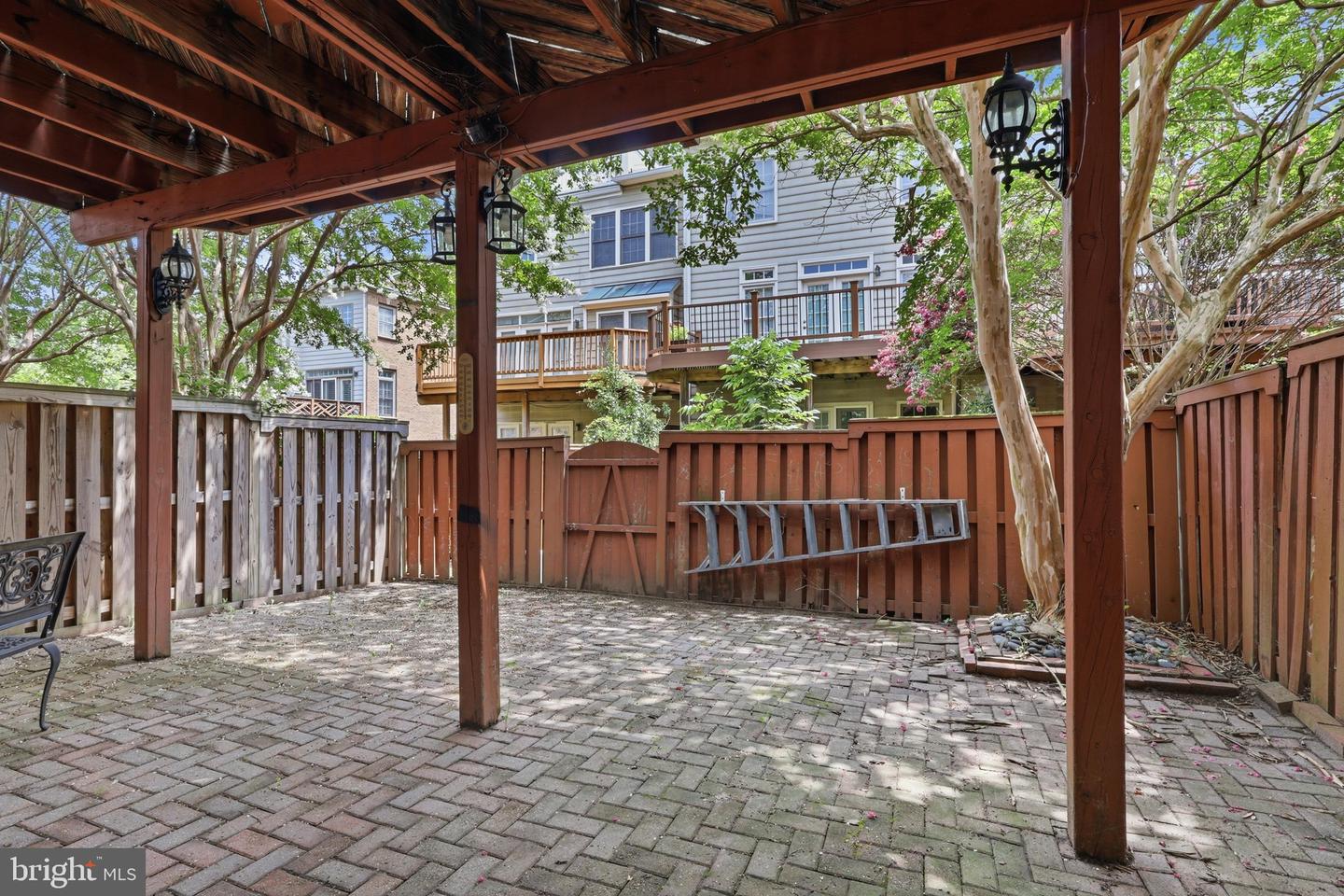1813 Brentridge St Property Photo 35