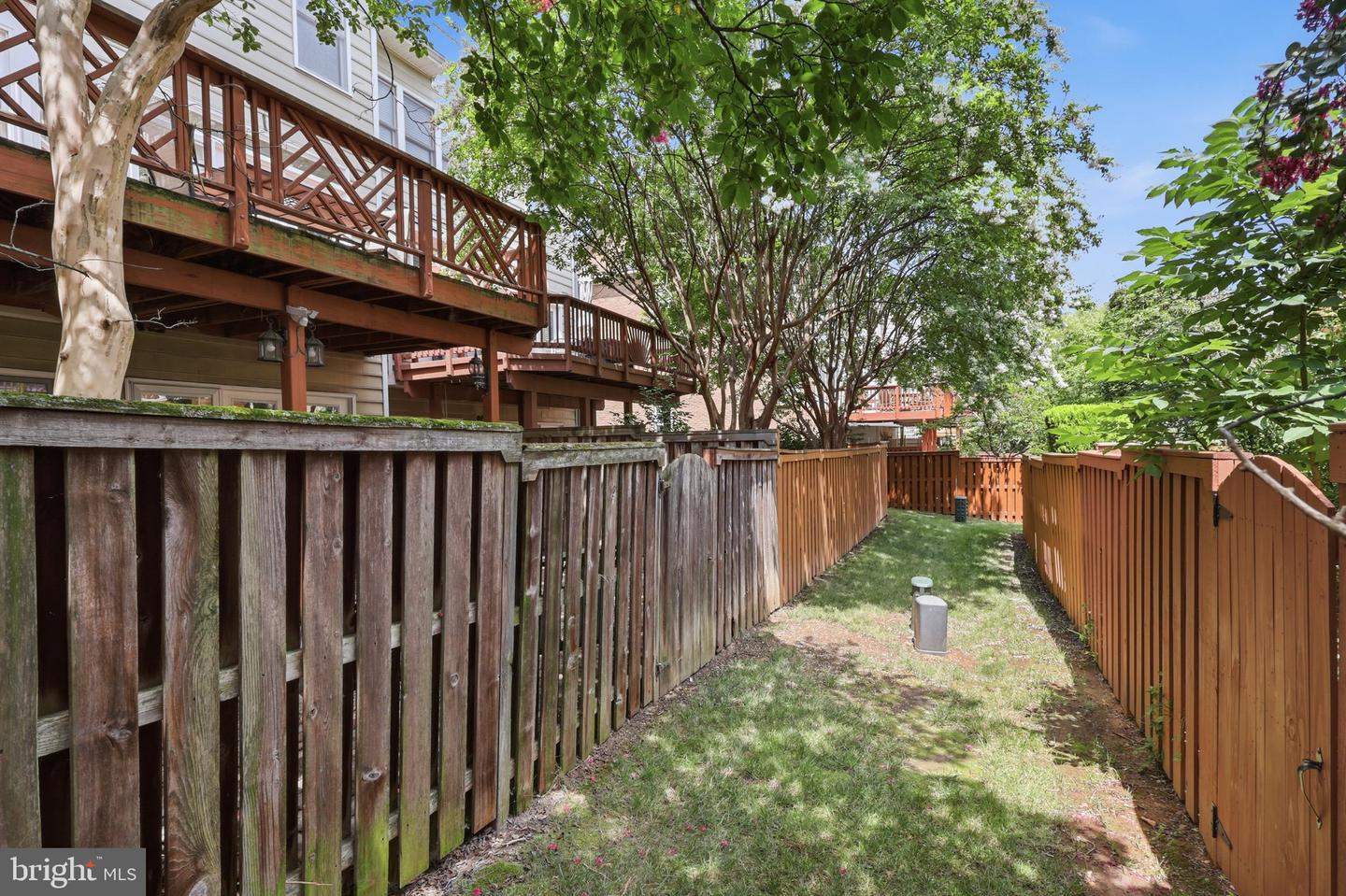 1813 Brentridge St Property Photo 36