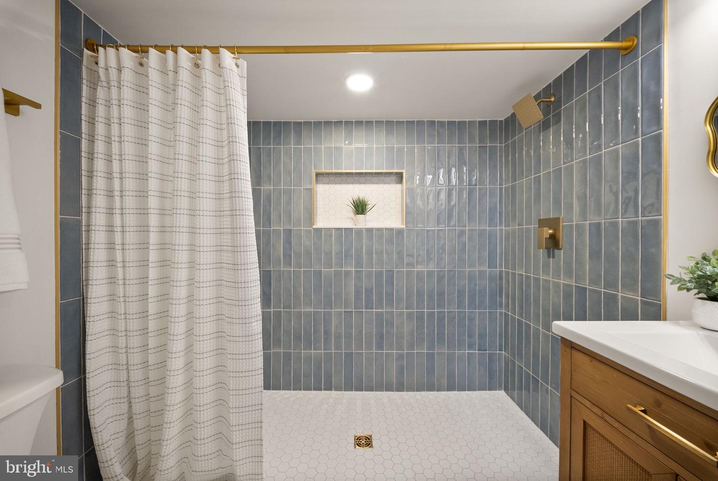 5546 Kendrick Ln Property Photo 36