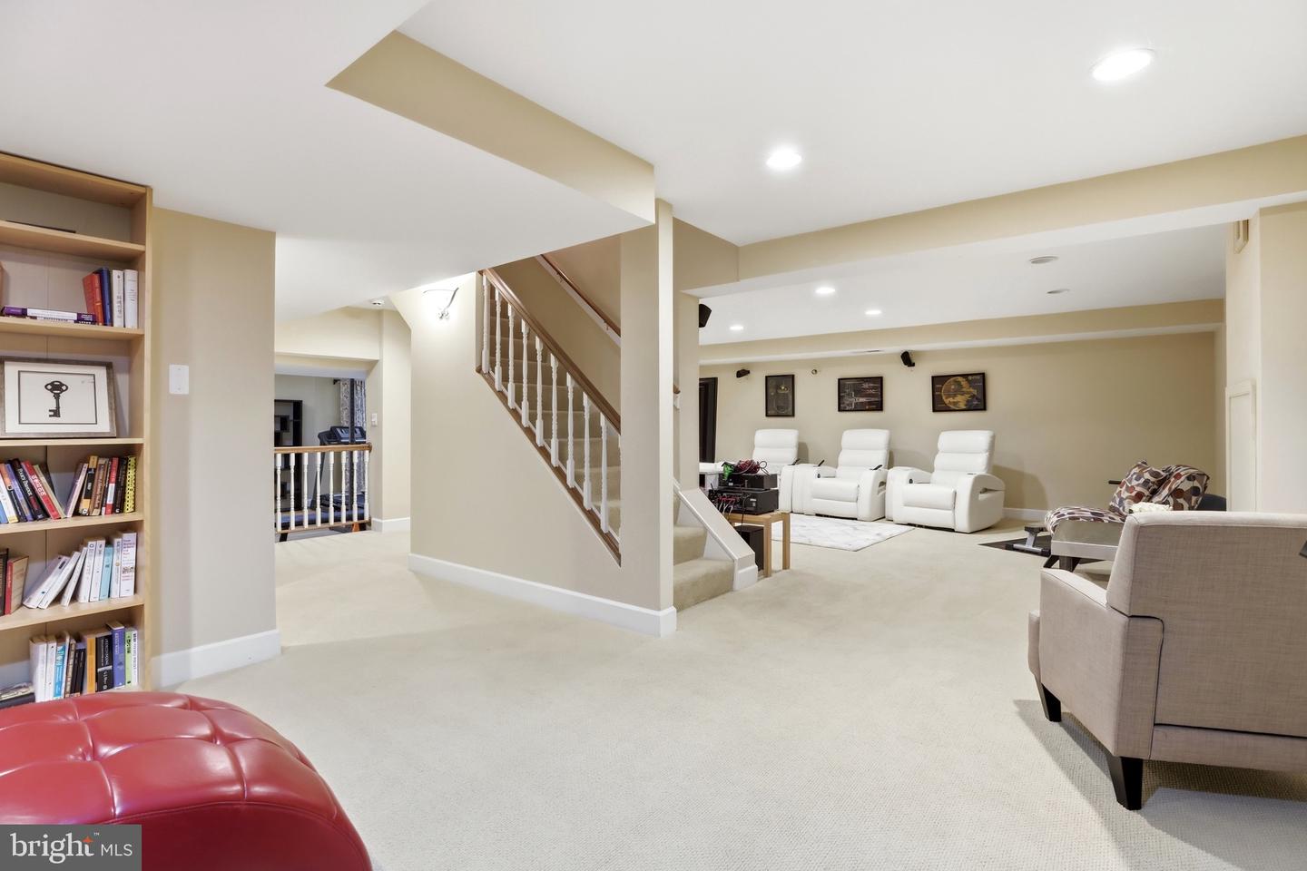 7715 Crossover Dr Property Photo 54