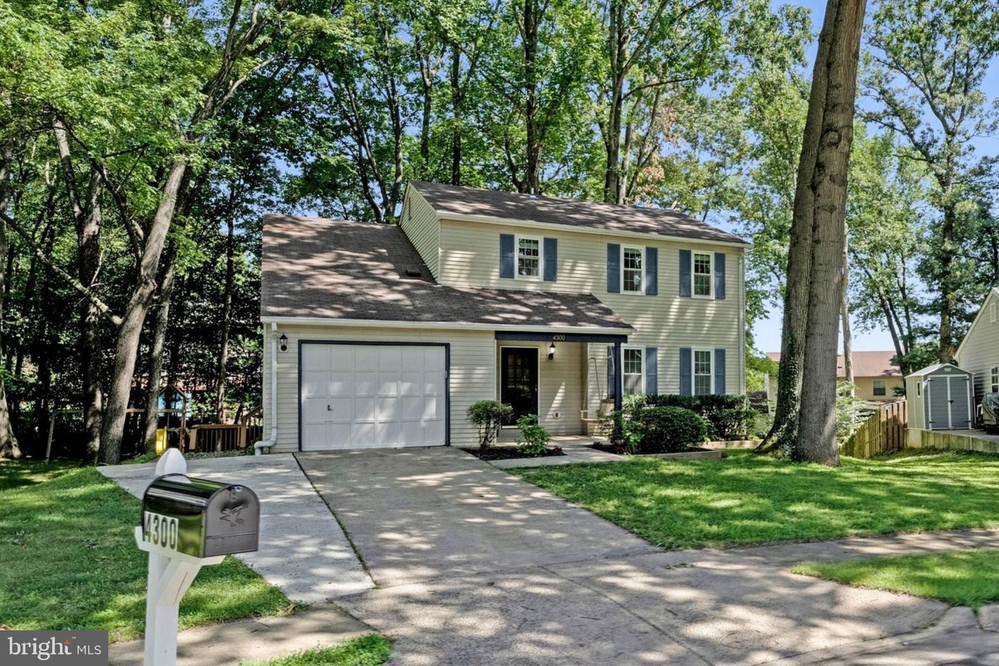 4300 Tartan Oak Ct Property Photo 1
