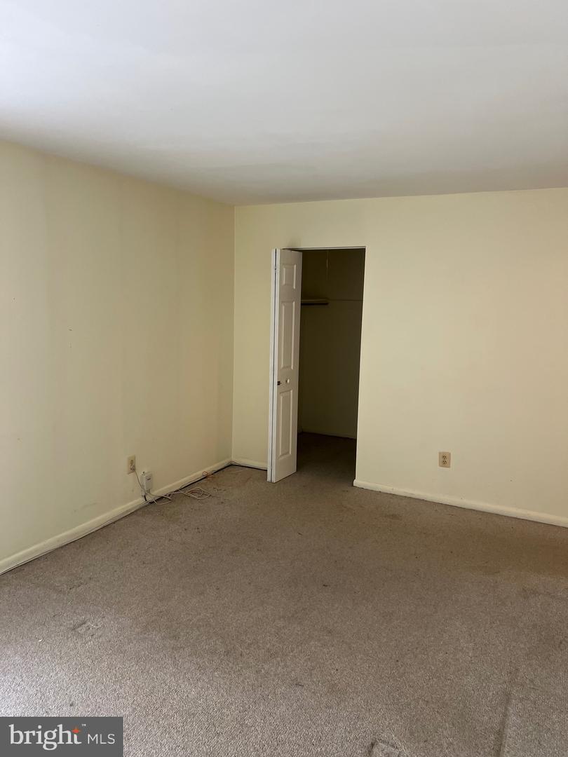 11232 Chestnut Grove Sq #135 Property Photo 23