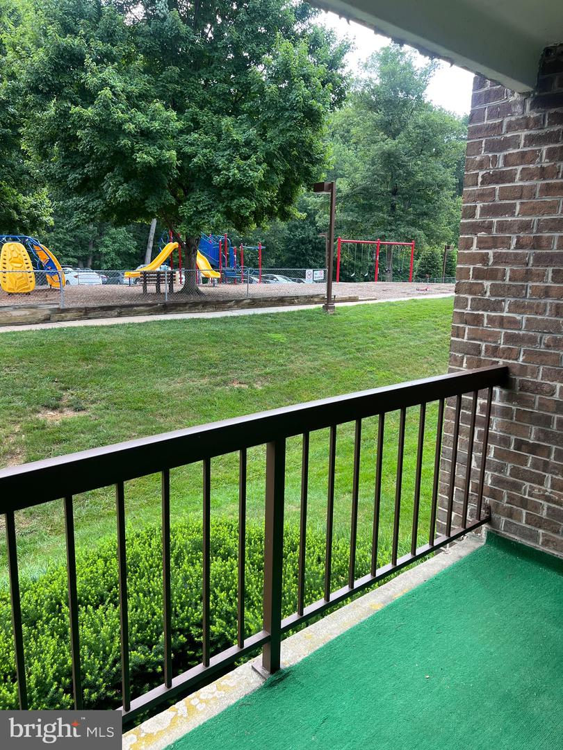 11232 Chestnut Grove Sq #135 Property Photo 42