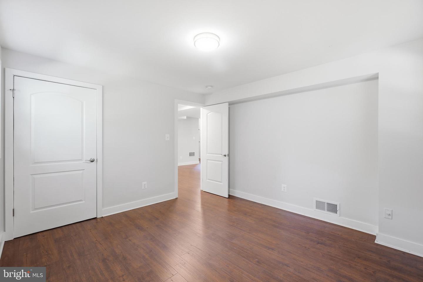 6814 Shrine Ct Property Photo 20