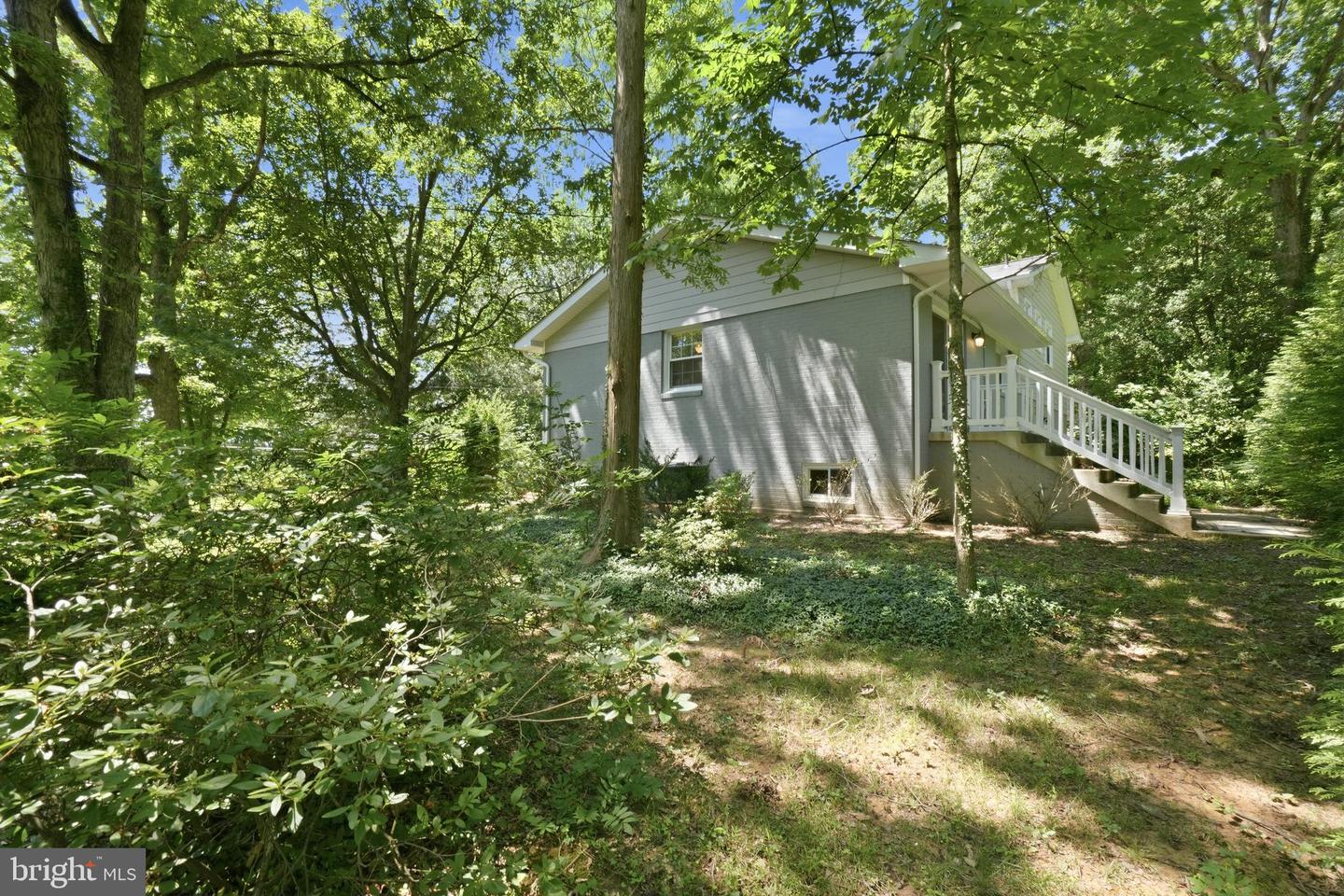 6814 Shrine Ct Property Photo 37
