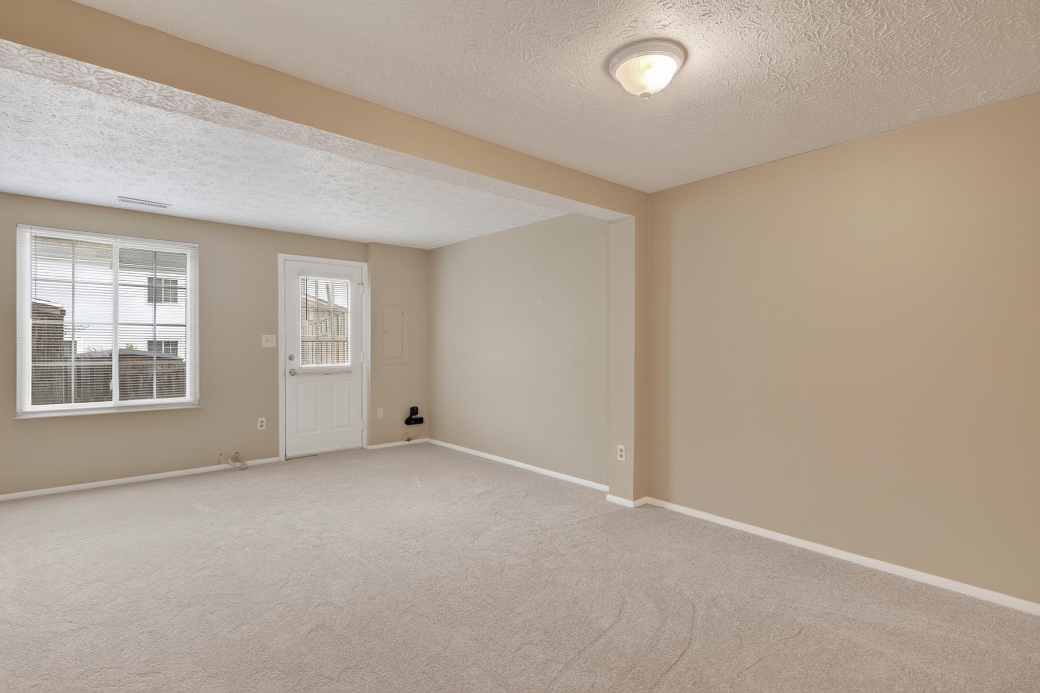 8741 Susquehanna St Property Photo 8