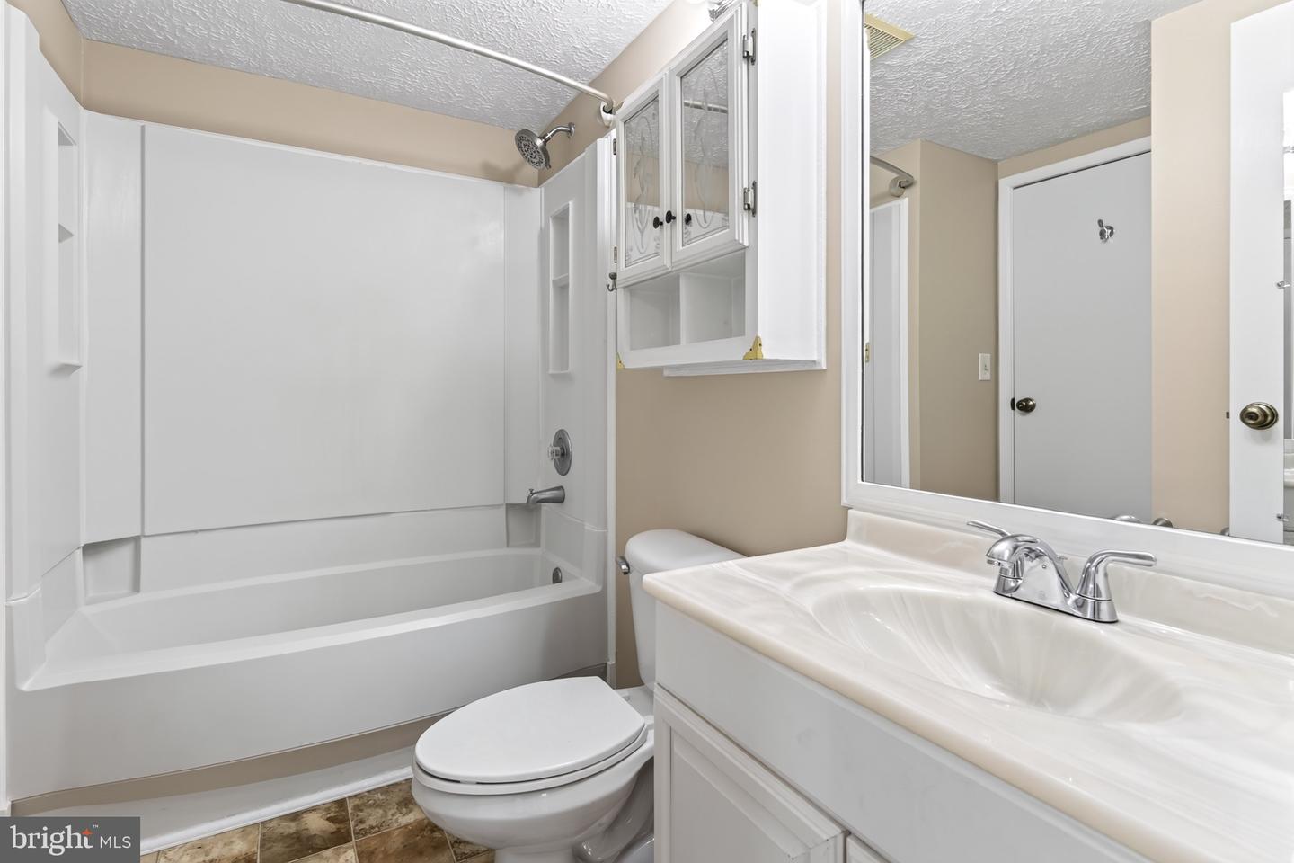 8741 Susquehanna St Property Photo 15