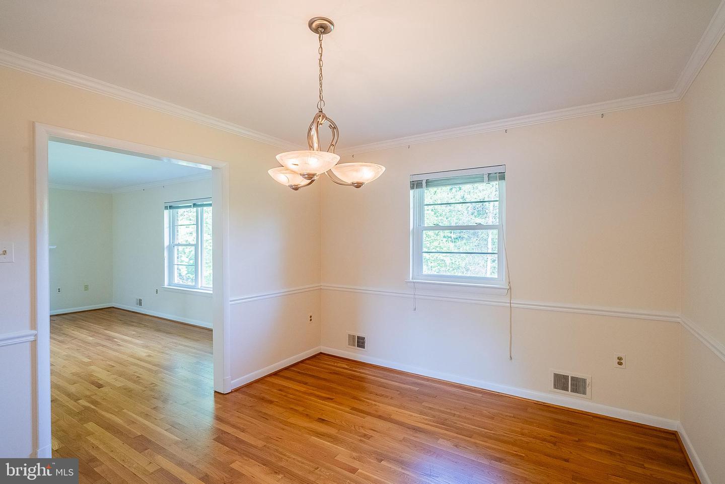 6608 Fairlawn Dr Property Photo 11