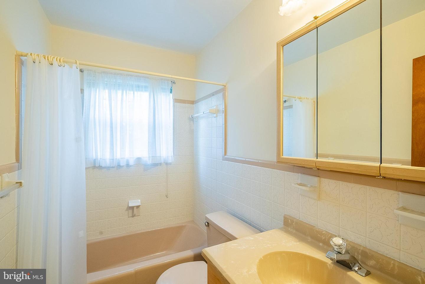 6608 Fairlawn Dr Property Photo 14